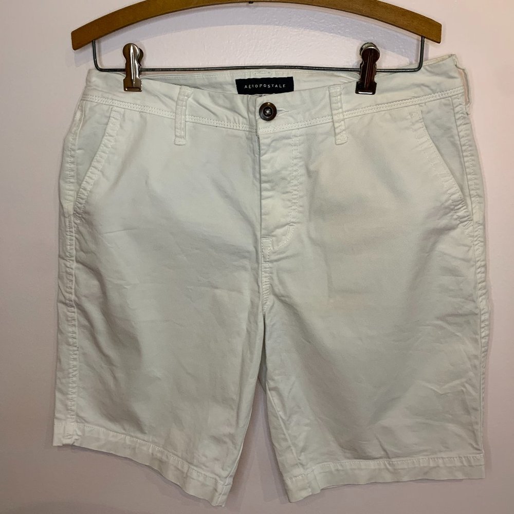 White Men's Shorts